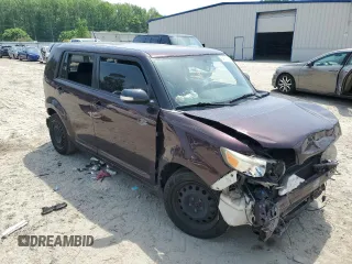 2014 Scion xB z VIN JTLZE4FE2EJ053923, wystawiony jako Copart lot #54121165 z przebiegiem Nie podano mil oraz Szkoda całkowita • Salvage title. Historia ofert i sprzedaży dostępna na DreamBid. Obrazek 4.