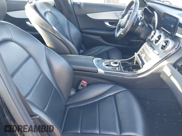 2019 Mercedes-Benz C 300 with VIN 55SWF8DB0KU304595, listed as a IAAI auction lot 42004166 with 55,580 mi miles and . Bid and sale history available at DreamBid. Image 5.