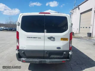 2018 Ford Transit Passenger Wagon XL with VIN 1FBZX2ZM2JKB34166, listed as a IAAI auction lot 41879889 with 152,692 mi miles. Bid and sale history available at carsss.com. Image 16.
