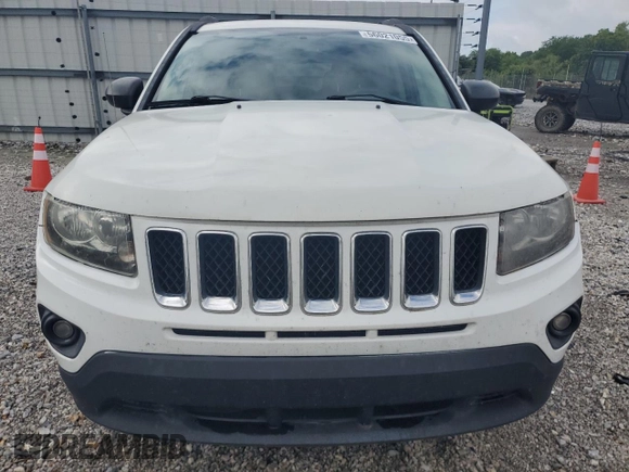 2016 Jeep Compass Sport with VIN 1C4NJCBA1GD634186, listed as a Copart auction lot 56021055 with 118,450 mi miles and Clean Title. Bid and sale history available at DreamBid. Image 5.