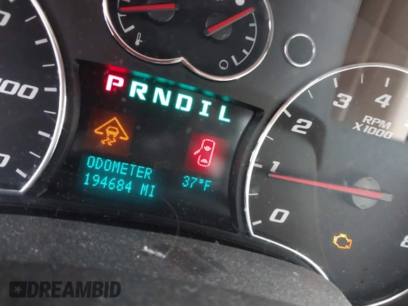 2009 Chevrolet Equinox LS with VIN 2CNDL13F296213742, listed as a IAAI auction lot 41725711 with 194,684 mi miles. Bid and sale history available at carsss.com. Image 7.