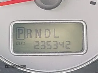 2006 Ford Escape Hybrid z VIN 1FMCU96H96KA25975, wystawiony jako IAAI lot #42130554 z przebiegiem 235 342 mil mil oraz . Historia ofert i sprzedaży dostępna na DreamBid. Obrazek 15.