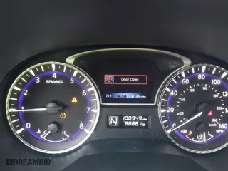 2019 Infiniti QX60 PURE with VIN 5N1DL0MM7KC558351, listed as a IAAI auction lot 41685778 with 100,949 mi miles. Bid and sale history available at carsss.com. Image 7.