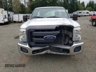 2015 Ford Super Duty F-250 SRW XL with VIN 1FTBF2A63FEC72804, listed as a Copart auction lot 73575644 with 144,899 mi miles and Salvage Title. Bid and sale history available at carsss.com. Image 5.