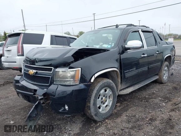 2013 Chevrolet Avalanche LS with VIN 3GNMCEE03DG312465, listed as a IAAI auction lot 42216267 with 102,483 mi miles and . Bid and sale history available at DreamBid. Image 17.