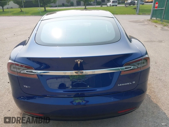 2017 Tesla Model S 100D with VIN 5YJSA1E27HF192505, listed as a IAAI auction lot 42409365 with 111,881 mi miles and . Bid and sale history available at DreamBid. Image 16.