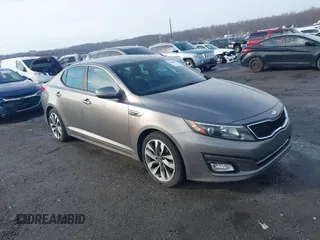 2014 Kia Optima SX Turbo with VIN 5XXGR4A64EG286133, listed as a IAAI auction lot 41489575 with 68,573 mi miles and . Bid and sale history available at DreamBid. Image 1.