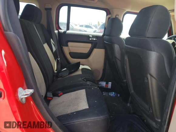 2007 Hummer H3 SUV with VIN 5GTDN13E378107824, listed as a Copart auction lot 56253784 with 172,007 mi miles and Salvage Title. Bid and sale history available at carsss.com. Image 12.