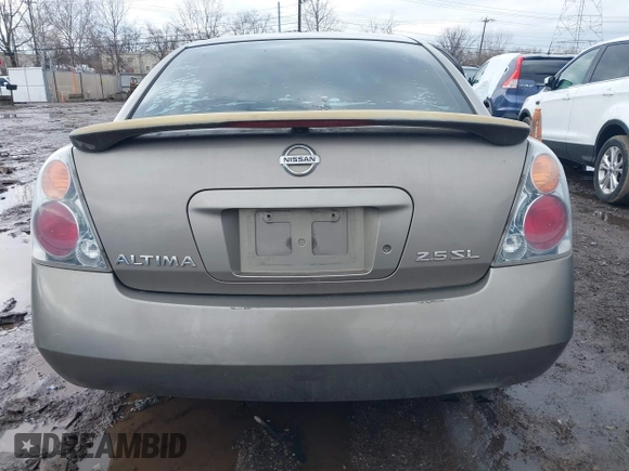2003 Nissan Altima S with VIN 1N4AL11E83C228302, listed as a IAAI auction lot 41526591 with 235,140 mi miles. Bid and sale history available at carsss.com. Image 16.