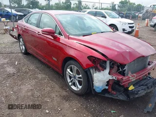 2016 Ford Fusion Titanium with VIN 3FA6P0SU0GR103764, listed as a IAAI auction lot 42623330 with 86,546 mi miles and . Bid and sale history available at DreamBid. Image 1.