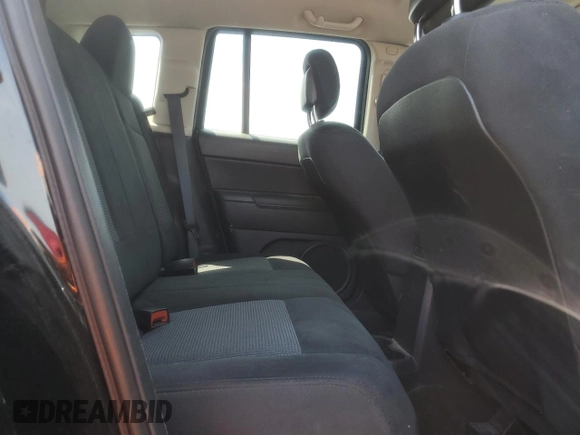 2015 Jeep Compass Sport with VIN 1C4NJDBB5FD130589, listed as a Copart auction lot 55213215 with 190,294 mi miles and Clean Title. Bid and sale history available at carsss.com. Image 11.