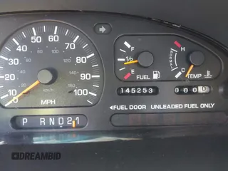2000 Mercury Villager z VIN 4M2XV11T8YDJ26734, wystawiony jako IAAI lot #41616616 z przebiegiem 145 253 mil mil oraz . Historia ofert i sprzedaży dostępna na DreamBid. Obrazek 7.
