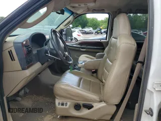 2006 Ford F-250 XL z VIN 1FTSW21P46EC79656, wystawiony jako Copart lot #55522945 z przebiegiem Nie podano mil oraz Szkoda całkowita • Salvage title. Historia ofert i sprzedaży dostępna na DreamBid. Obrazek 7.