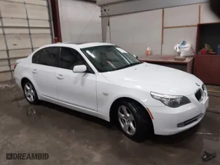 2008 BMW 5 Series 535xi with VIN WBANV93518CZ69980, listed as a IAAI auction lot 41892777 with 184,305 mi miles. Bid and sale history available at carsss.com. Image 1.