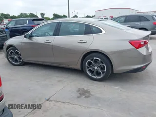 2024 Chevrolet Malibu LT with VIN 1G1ZD5ST1RF131733, listed as a IAAI auction lot 42245899 with 30,850 mi miles and . Bid and sale history available at DreamBid. Image 15.