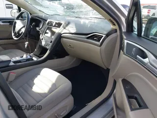 2019 Ford Fusion SE with VIN 3FA6P0HD4KR219338, listed as a IAAI auction lot 41856817 with 82,385 mi miles and . Bid and sale history available at carsss.com. Image 5.