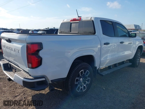 2024 Chevrolet Colorado 2WD LT with VIN 1GCPSCEK7R1221915, listed as a IAAI auction lot 42044707 with 2,403 mi miles and . Bid and sale history available at DreamBid. Image 4.