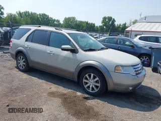 2008 Ford Taurus X SEL с VIN 1FMDK05W28GA04283, выставлен на аукционе IAAI как лот 42478636 с пробегом 133 940 миль миль и . История ставок и продаж доступна на DreamBid. Изображение 1.
