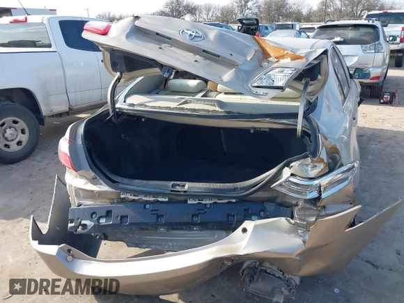 2009 Toyota Camry with VIN 4T1BE46K39U334468, listed as a IAAI auction lot 41511576 with Not Provided miles and . Bid and sale history available at DreamBid. Image 6.