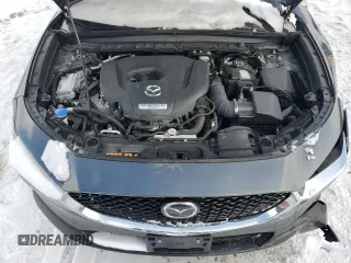 2024 Mazda CX-30 Premium z VIN 3MVDMBDYXRM646995, wystawiony jako Copart lot #89282365 z przebiegiem 4049 mil mil oraz Szkoda całkowita • Salvage title. Historia ofert i sprzedaży dostępna na DreamBid. Obrazek 12.