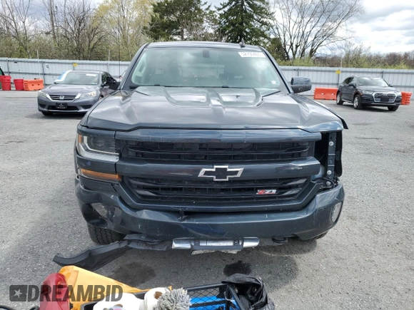2018 Chevrolet Silverado 1500 LT with VIN 1GCUKREC4JF150646, listed as a Copart auction lot 52700405 with Not Provided miles and Salvage Title. Bid and sale history available at DreamBid. Image 5.