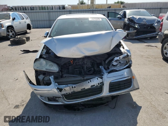 2008 Volkswagen Jetta SE with VIN 3VWRM71K18M154534, listed as a Copart auction lot 60635345 with 109,274 mi miles and Salvage title. Bid and sale history available at DreamBid. Image 5.