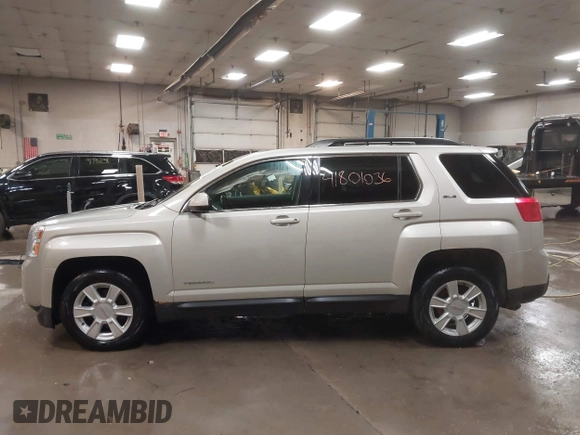 2013 GMC Terrain SLE with VIN 2GKFLTEK7D6231203, listed as a IAAI auction lot 41801036 with 118,181 mi miles. Bid and sale history available at carsss.com. Image 14.