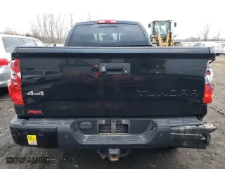 2018 Toyota Tundra 4WD SR with VIN 5TFBY5F14JX709022, listed as a Copart auction lot 41618975 with 108,233 mi miles and Salvage Title. Bid and sale history available at carsss.com. Image 6.