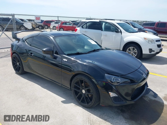 2014 Scion FR-S z VIN JF1ZNAA10E8703778, wystawiony jako IAAI lot #42264695 z przebiegiem 117 889 mil mil oraz . Historia ofert i sprzedaży dostępna na DreamBid. Obrazek 1.