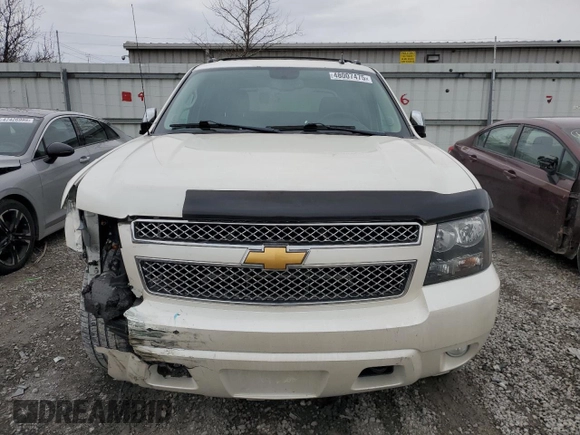 2012 Chevrolet Avalanche LTZ with VIN 3GNTKGE7XCG281513, listed as a Copart auction lot 48007475 with 205,791 mi miles and Salvage title. Bid and sale history available at DreamBid. Image 5.