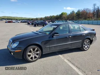2008 Mercedes-Benz E 350 Luxury z VIN WDBUF87X18B272380, wystawiony jako Copart lot #57621075 z przebiegiem 156 274 mil mil oraz Szkoda całkowita • Salvage title. Historia ofert i sprzedaży dostępna na DreamBid. Obrazek 1.