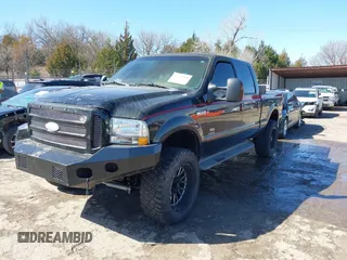 1999 Ford Super Duty F-250 XL with VIN 1FTNW21F3XEA73346, listed as a IAAI auction lot 41720350 with 193,884 mi miles. Bid and sale history available at carsss.com. Image 2.