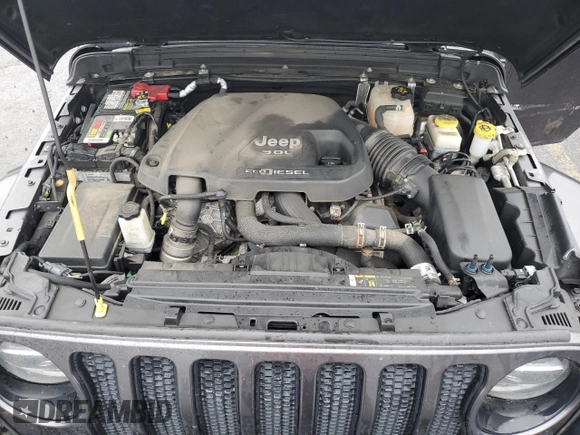 2020 Jeep Wrangler Unlimited Sahara Altitude with VIN 1C4HJXEM5LW293741, listed as a Copart auction lot 58801565 with 97,460 mi miles and Salvage title. Bid and sale history available at DreamBid. Image 12.