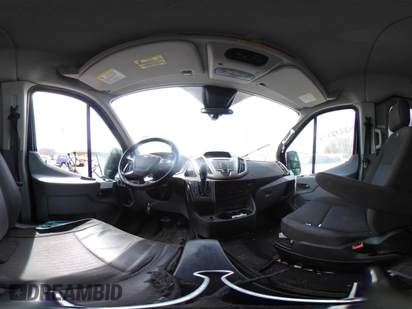 2017 Ford Transit XL с VIN 1FBAX2CM5HKB15501, выставлен на аукционе IAAI как лот 42072707 с пробегом Не указан миль и . История ставок и продаж доступна на DreamBid. Изображение 18.