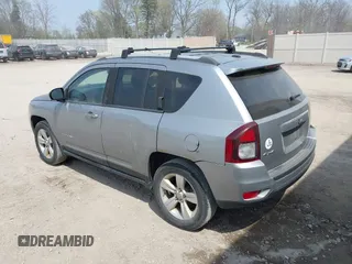 2016 Jeep Compass Sport with VIN 1C4NJDBB1GD566261, listed as a IAAI auction lot 42122853 with 212,060 mi miles. Bid and sale history available at carsss.com. Image 3.
