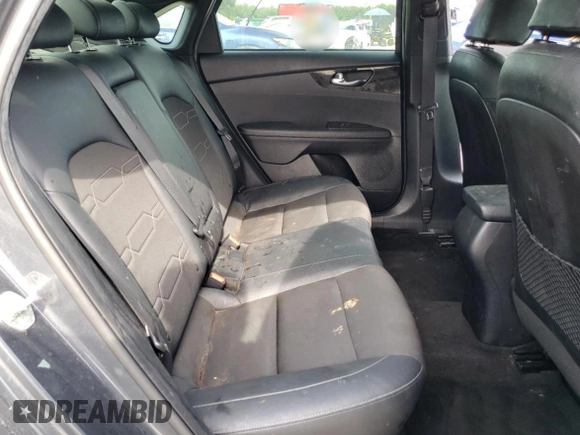 2021 Kia Forte GT-Line with VIN 3KPF34AD7ME340561, listed as a Copart auction lot 58385175 with 79,074 mi miles and Non repairable. Bid and sale history available at DreamBid. Image 10.