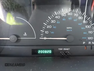 2000 Dodge Caravan with VIN 2B4FP25B8YR708751, listed as a IAAI auction lot 42471041 with 200,820 mi miles and . Bid and sale history available at DreamBid. Image 7.