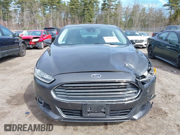 2015 Ford Fusion Energi Titanium with VIN 3FA6P0SU0FR200963, listed as a IAAI auction lot 41897182 with 104,100 mi miles. Bid and sale history available at carsss.com. Image 13.