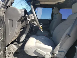 2008 Jeep Wrangler Rubicon with VIN 1J4GA64178L632855, listed as a Copart auction lot 49717905 with 92,031 mi miles and Salvage title. Bid and sale history available at DreamBid. Image 7.
