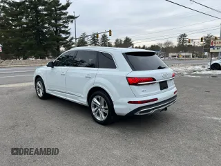 2021 Audi Q7 Premium with VIN WA1AJAF78MD025412, listed as a Copart auction lot 48007545 with 86,429 mi miles and Clean Title. Bid and sale history available at carsss.com. Image 3.