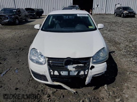2010 Volkswagen Jetta Limited Edition with VIN 3VWAZ7AJ3AM099385, listed as a Copart auction lot 49352035 with 179,542 mi miles and Salvage title. Bid and sale history available at DreamBid. Image 5.