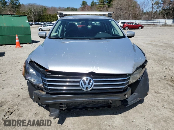 2013 Volkswagen Passat SE w/Sunroof & Nav with VIN 1VWBP7A39DC028709, listed as a Copart auction lot 49280055 with 171,325 mi miles and Clean Title. Bid and sale history available at carsss.com. Image 5.