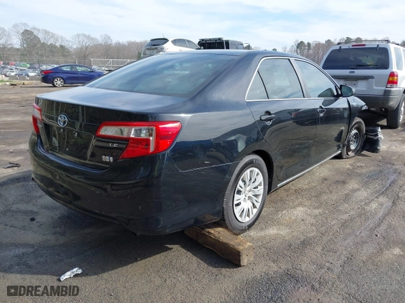 2013 Toyota Camry Hybrid LE with VIN 4T1BD1FK7DU068821, listed as a IAAI auction lot 41838227 with 159,808 mi miles. Bid and sale history available at carsss.com. Image 4.