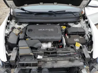2016 Jeep Cherokee Altitude z VIN 1C4PJMCB5GW300818, wystawiony jako Copart lot #60540115 z przebiegiem 55 749 mil mil oraz Szkoda całkowita • Salvage title. Historia ofert i sprzedaży dostępna na DreamBid. Obrazek 11.