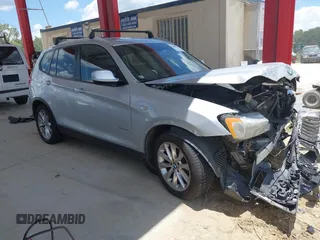 2014 BMW X3 xDrive28i z VIN 5UXWX9C51E0D39277, wystawiony jako IAAI lot #42607438 z przebiegiem 116 035 mil mil oraz . Historia ofert i sprzedaży dostępna na DreamBid. Obrazek 1.