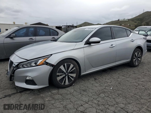 2022 Nissan Altima 2.5 SV with VIN 1N4BL4DV4NN392932, listed as a Copart auction lot 47034295 with 54,450 mi miles and Clean Title. Bid and sale history available at carsss.com. Image 1.