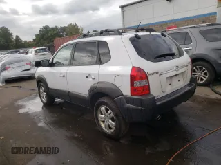 2007 Hyundai Tucson SE with VIN KM8JN72D27U569221, listed as a Copart auction lot 74250944 with 195,097 mi miles and Salvage Title. Bid and sale history available at carsss.com. Image 2.