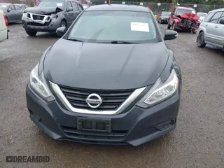 2018 Nissan Altima 2.5 SL with VIN 1N4AL3AP2JC210596, listed as a IAAI auction lot 41852215 with 100,540 mi miles. Bid and sale history available at carsss.com. Image 12.