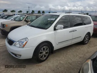2014 Kia Sedona EX with VIN KNDMH4C70E6568487, listed as a Copart auction lot 74682134 with 69,977 mi miles and Salvage Title. Bid and sale history available at carsss.com. Image 1.