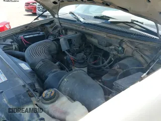 2000 Ford F-150 XL с VIN 1FTRX07W6YKB19703, выставлен на аукционе IAAI как лот 42375355 с пробегом Не указан миль и . История ставок и продаж доступна на DreamBid. Изображение 12.
